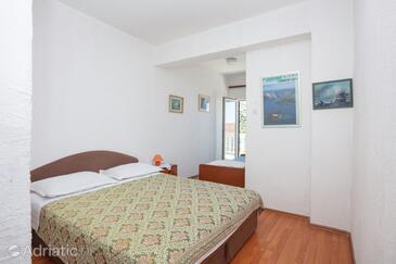 Appartamenti accanto al mare Stupin Celine, Rogosnizza - Rogoznica - 21043