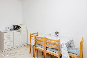 Appartements avec parking Biograd na Moru, Biograd - 21048