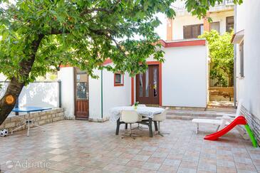 Apartments with parking space Biograd na Moru, Biograd - 21048