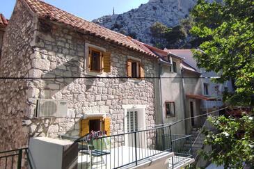 Apartamenty z parkingiem Omis - 21053 Adriatic.hr