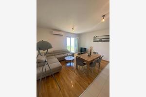 2-Zimmer-Ferienwohnung Omis (A-21057-a)