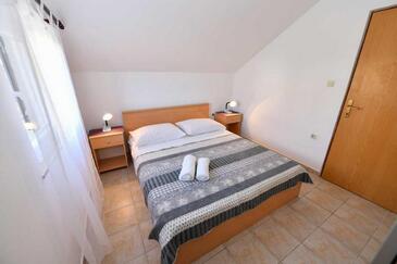 Lejlighedens parkeringsplads Nemira, Omis - 21059