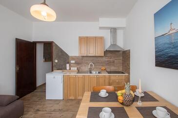 Ferienwohnungen mit Parkplatz Umag - 21070