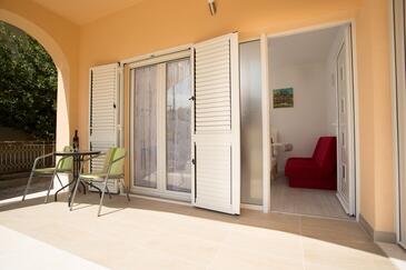 Appartamenti con parcheggio Kastel Kambelovac, Castelli - Kaštela - 21071