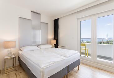 Apartments and rooms with a swimming pool Kaštel Novi, Kaštela - 21079