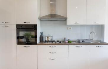 Ferienwohnungen am Meer Kastel Stafilic, Kastela - 21087