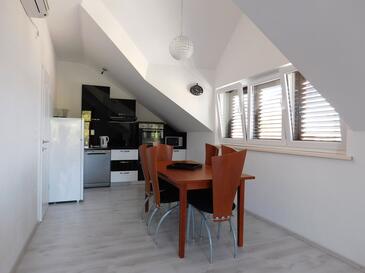 Apartmani s parkingom Povlja, Brač - 21089