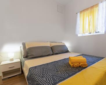 Apartments with parking space Bibinje, Zadar - 21094