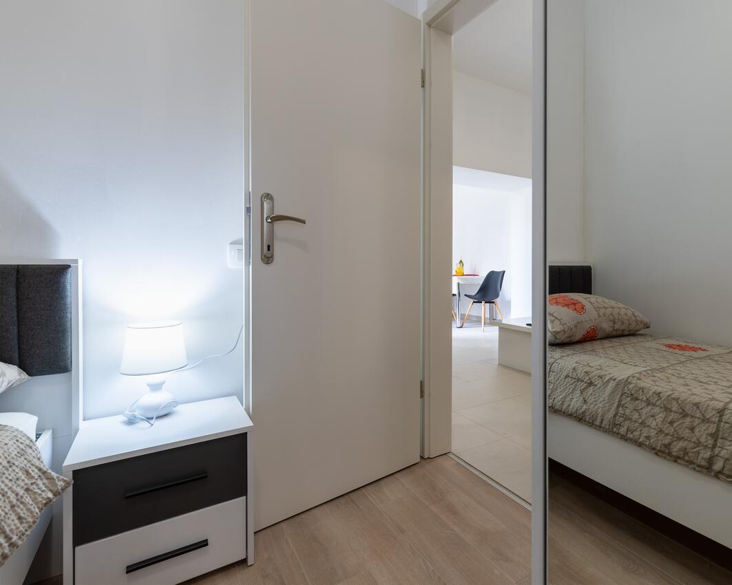 A-21094-c - Alloggi privati - Appartamenti con parcheggio Bibinje, Zara - Zadar