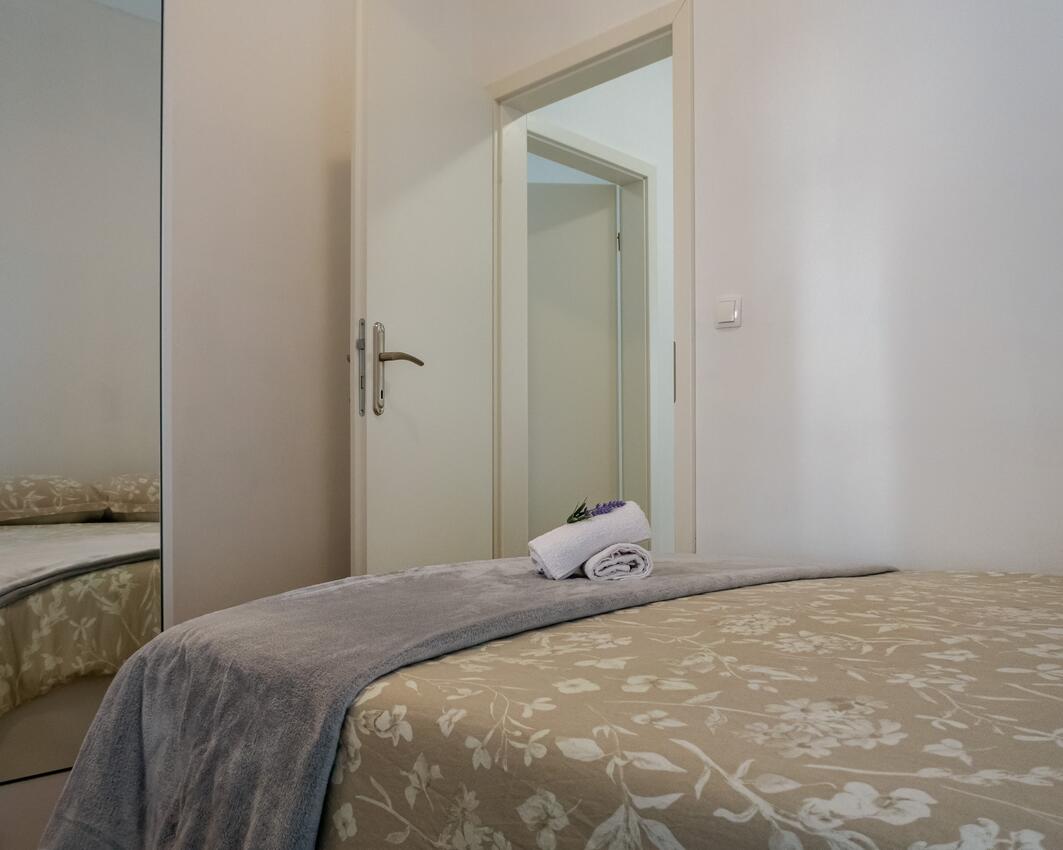 A-21094-c - Alloggi privati - Appartamenti con parcheggio Bibinje, Zara - Zadar