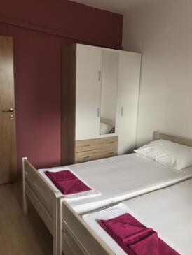 Apartments with swimming pool Novalja, Pag - 211