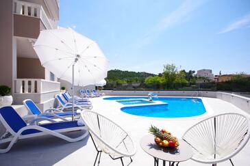 Appartamenti con piscina per famiglie Promajna, Macarsca - Makarska - 21102