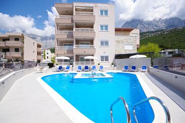 Apartmaji z bazenom za družine z otroci Promajna, Makarska - 21102 Adriatic.hr