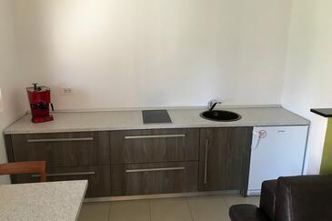 Apartmani s parkingom Supetar, Brač - 21110