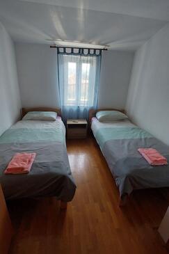 Апартаменти з паркуванням Црес - Cres - 21116