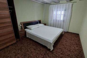 Appartamenti accanto al mare Cherso - Cres - 21117