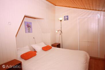 Apartments and rooms by the sea Split - 2112