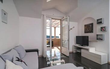 Apartmanok parkolóhellyel Puntinak, Brac - 21130