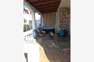 3-Zimmer-Ferienwohnung Gornje selo 3-Zimmer-Ferienwohnung Gornje selo, Solta (A-21133-a)