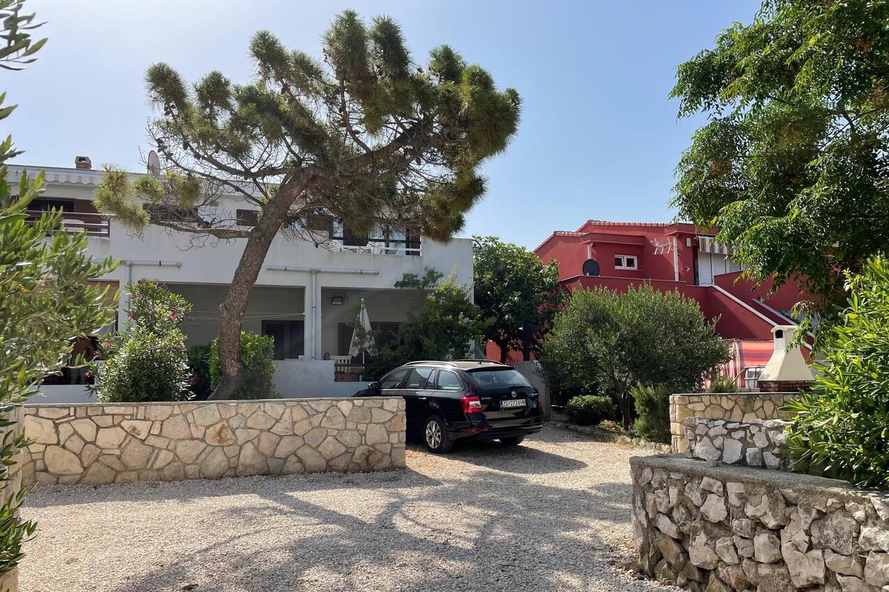 Apartmani uz more Povljana, Pag - 21144