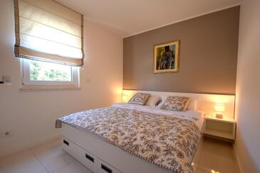 Appartamenti con parcheggio Gnivizze - Njivice, Veglia - Krk - 21147