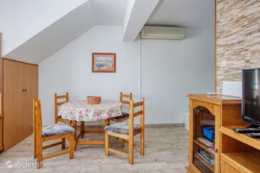 Apartments with parking space Jezera, Murter - 21148