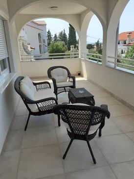 Apartments with parking space Banjol, Rab - 21159