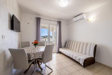 Haus am Meer mit Pool für Familien Sevid, Trogir - 21163