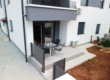 Ferienwohnungen mit Parkplatz Zambratija, Umag - 21176