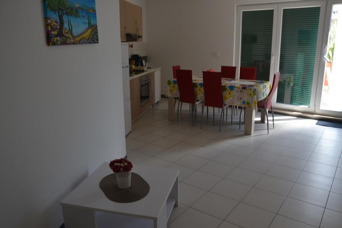 A-21179-a - Alloggi privati - Appartamenti con piscina Milna, Brazza - Brač