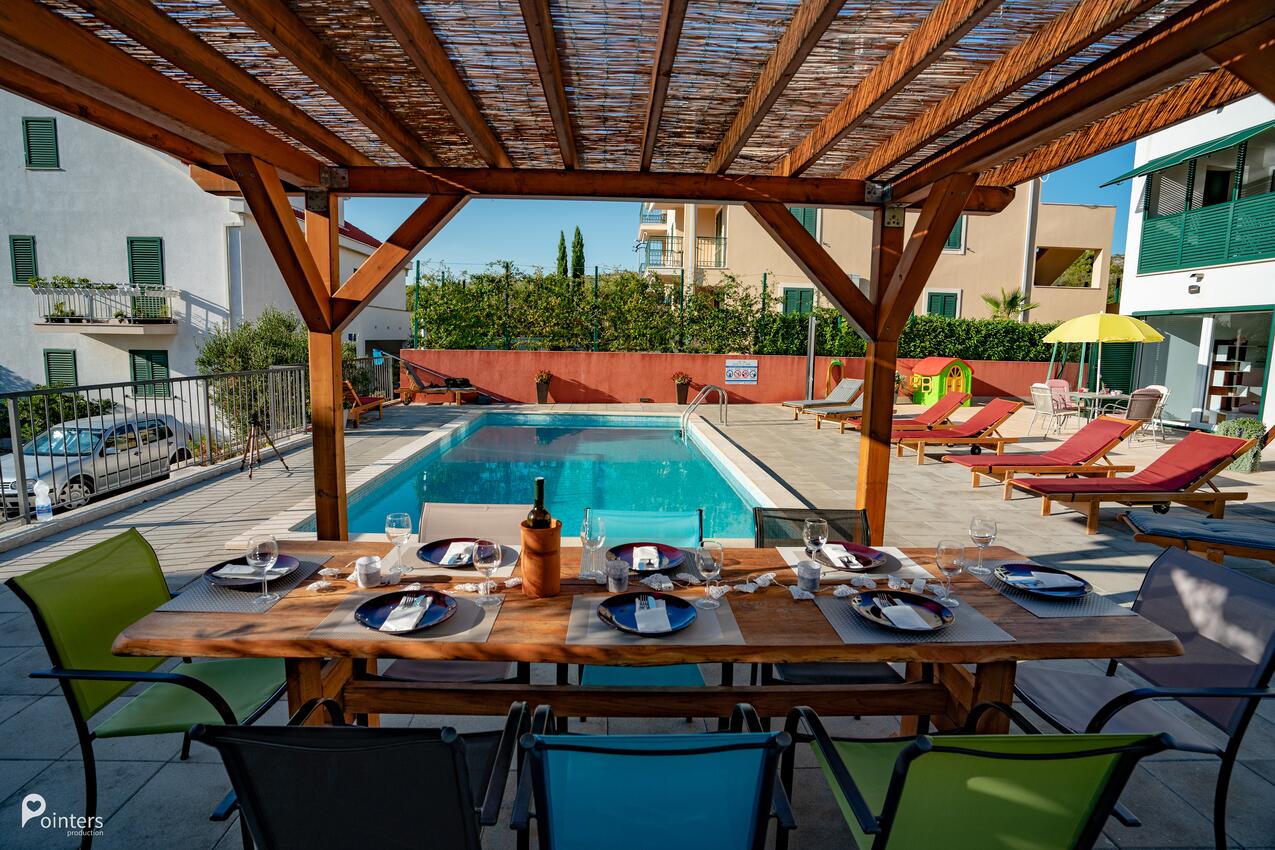 Giardino - Appartamenti con piscina Milna, Brazza - Brač