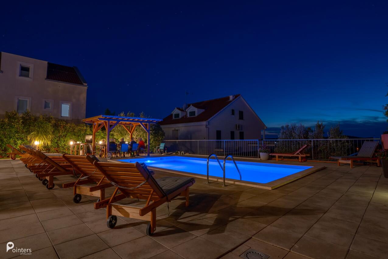 Giardino - Appartamenti con piscina Milna, Brazza - Brač