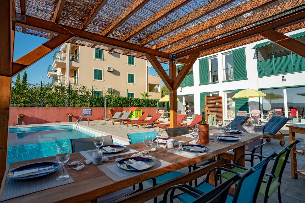 Giardino - Appartamenti con piscina Milna, Brazza - Brač