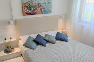 Apartments by the sea Milna, Vis - 21181