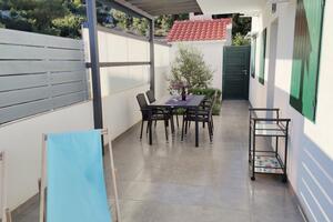 Kétszobás apartman Milna Kétszobás apartman Milna, Vis (A-21184-b)