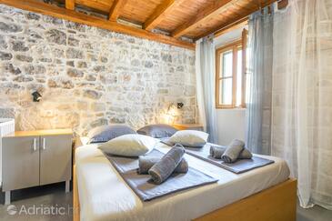 Lejligheder ved havet Kastel Stari, Kastela - 21199