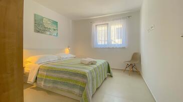 Apartmanok parkolóhellyel Novigrad - 21206