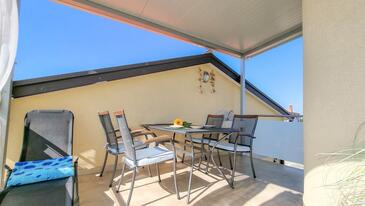 Appartamenti con parcheggio Mareda, Novigrad - 21207