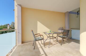 Apartments with parking space Mareda, Novigrad - 21207