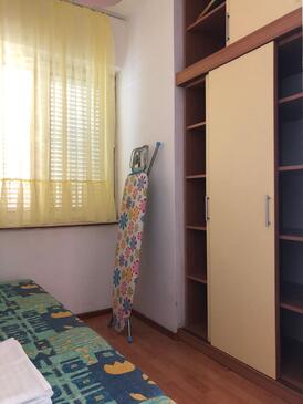 Ferienwohnungen mit Parkplatz Selce, Crikvenica - 21209