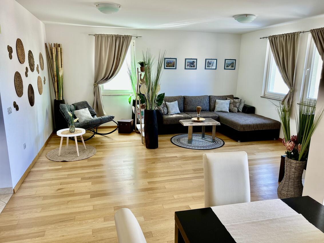 Ferienwohnungen mit Parkplatz Biograd na Moru, Biograd - 21211