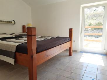 Apartmány s parkoviskom Pag - 21220