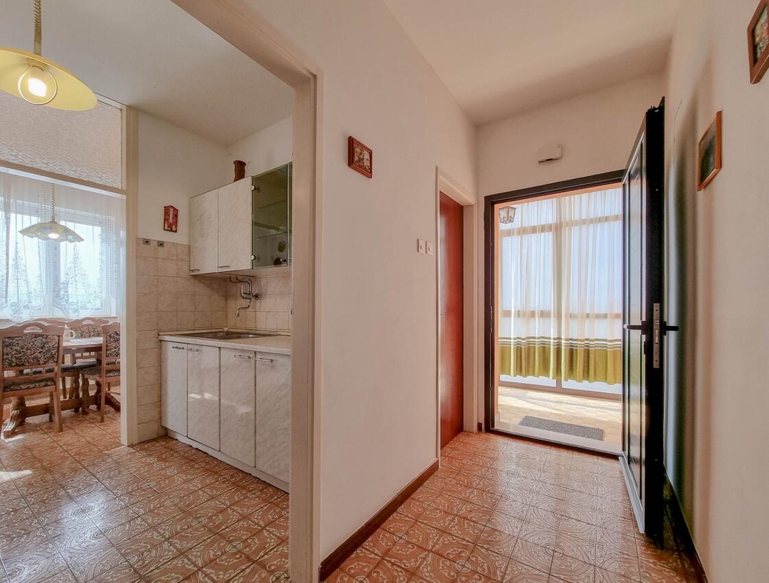 A-21229-b - Privatunterkunft - Ferienwohnungen mit Parkplatz Brtonigla, Novigrad