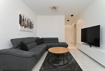 Ferienwohnungen mit Parkplatz Kastel Novi, Kastela - 21238