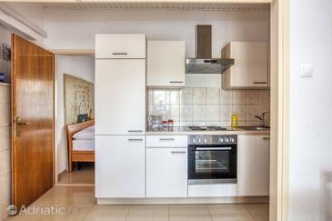 Appartamenti con parcheggio Vodizze - Vodice - 21241