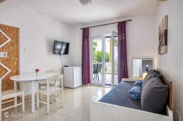 Appartamenti con parcheggio Vodizze - Vodice - 21241