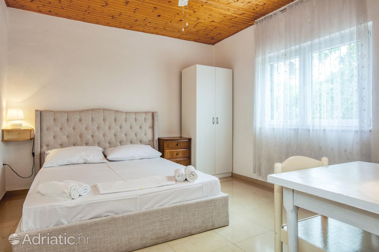 Appartamenti con parcheggio Vodizze - Vodice - 21241