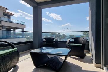 Lejligheder med pool egnet til familier med børn Silo, Krk - 21242