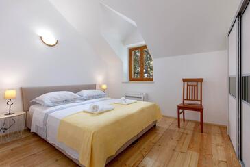 Ház családok részére medencével Pucisca, Brac - 21243