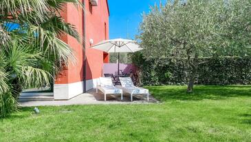 Apartmanok parkolóhellyel Novigrad - 21249